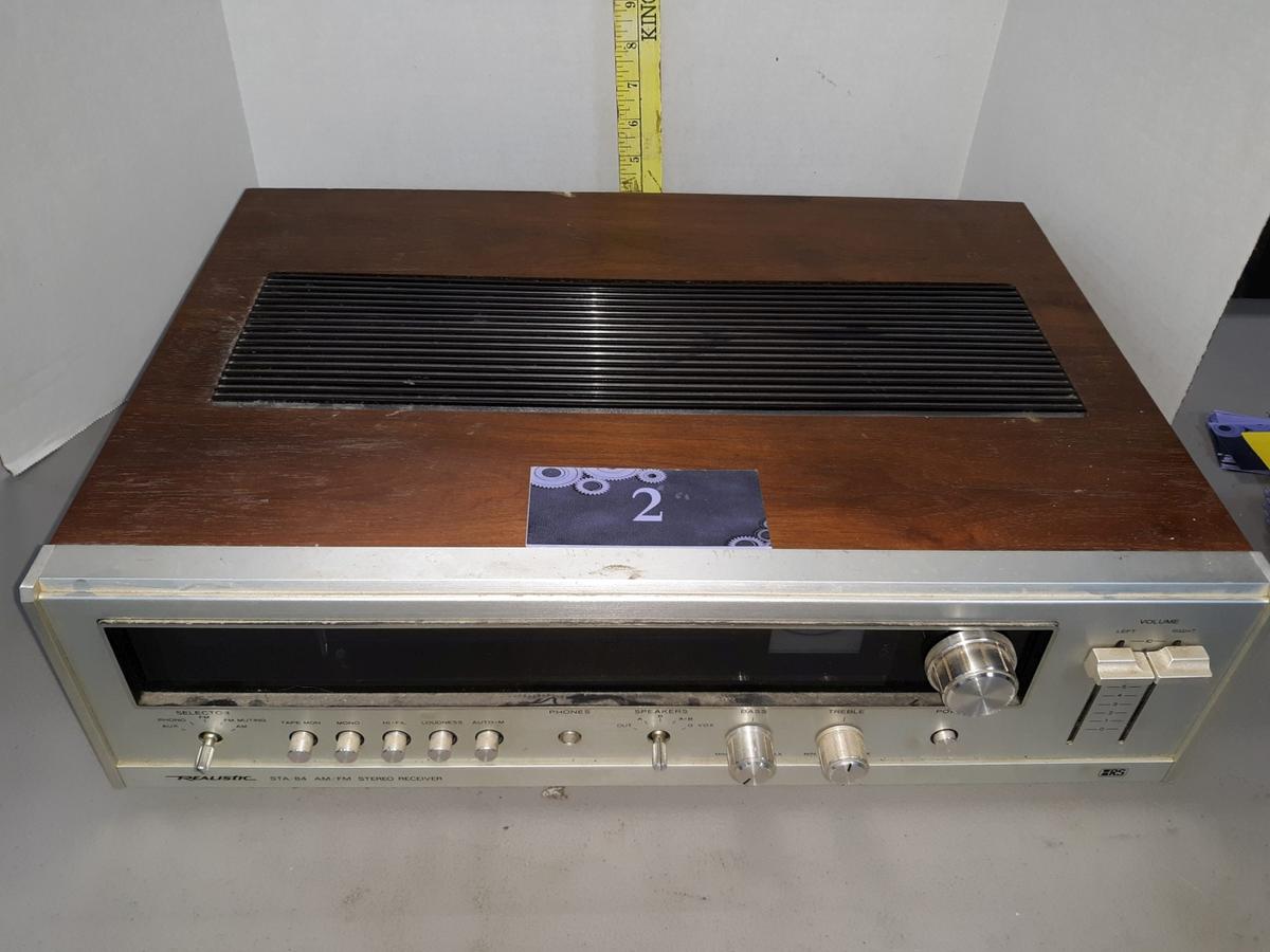Realistic AM/FM Stereo Receiver, powers on