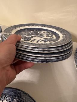 Several Pieces/Churchill Made In England Plates/Bowls
