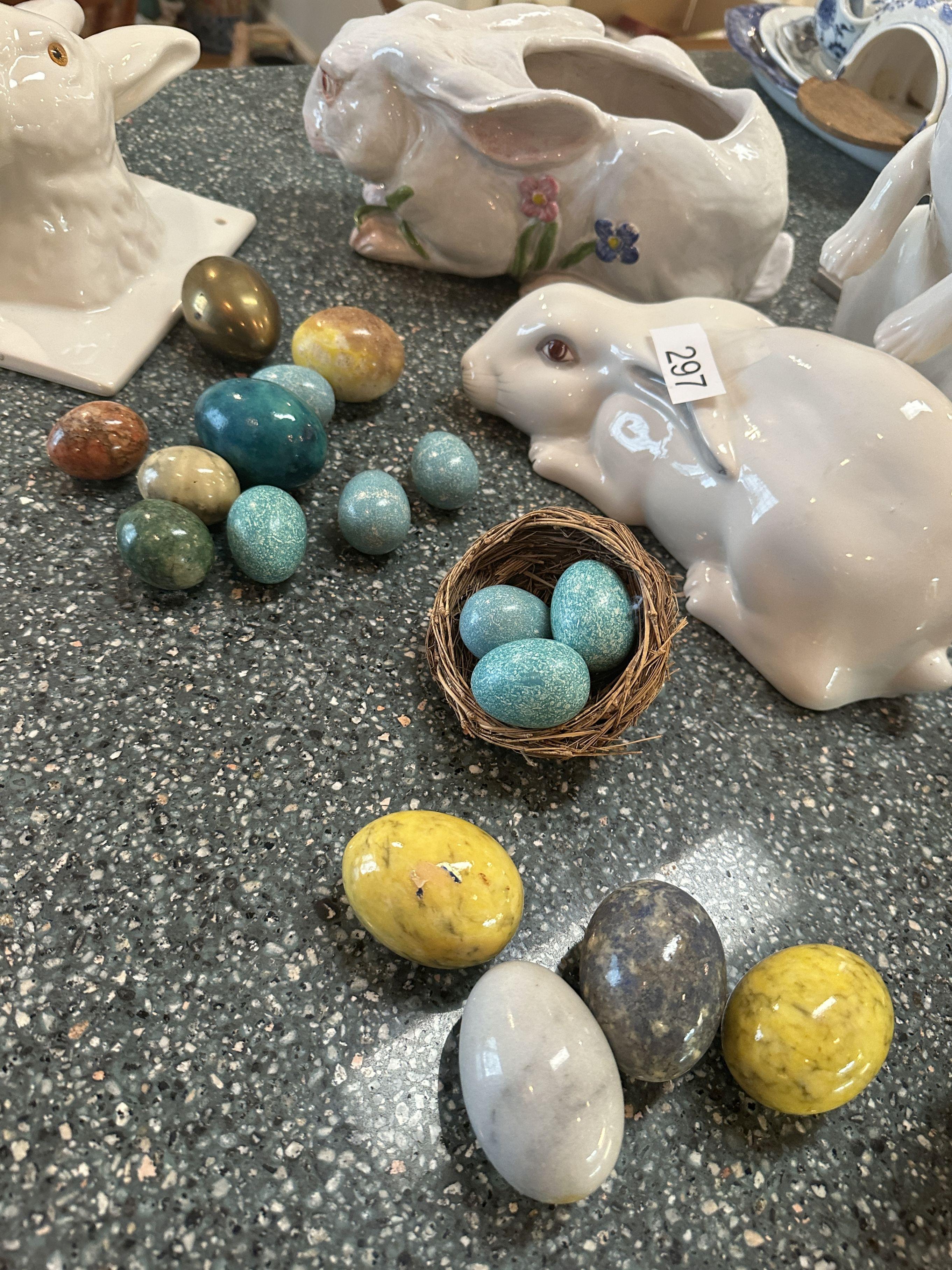 Box Lot/Rabbit Décor, Porcelain Pieces, Eggs, ETC