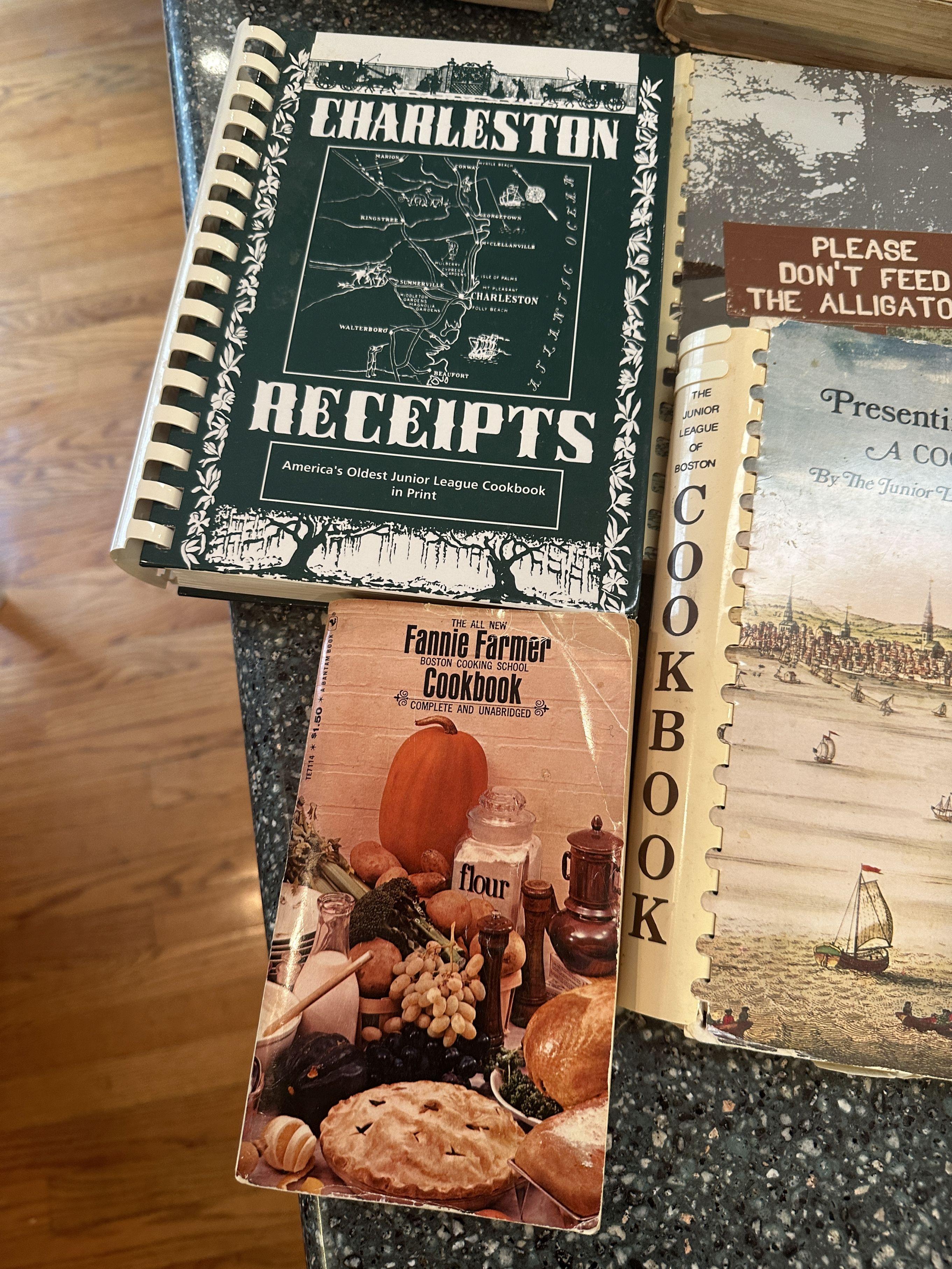 Box Lot/Vintage Recipe Books