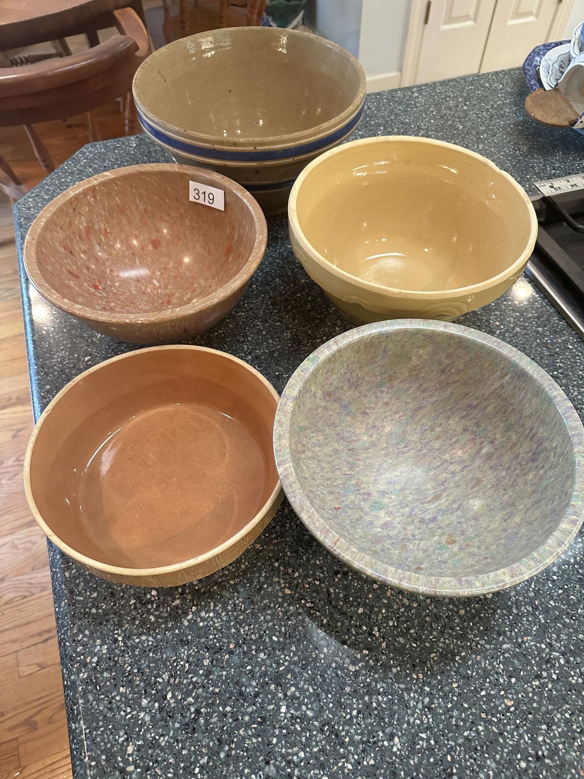 Box Lot/Mixing Bowls