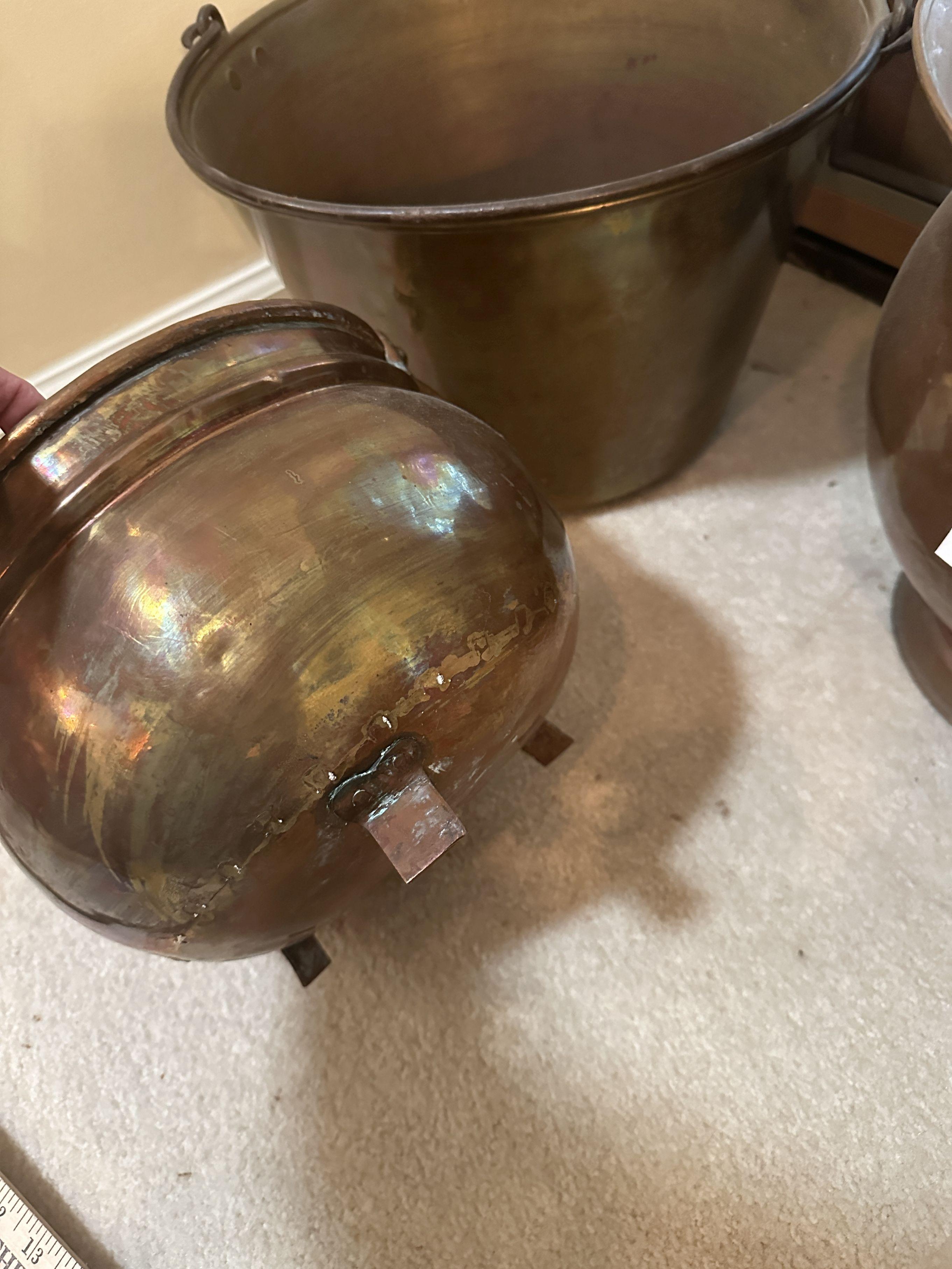 Box Lot/Brass & Copper Décor Buckets