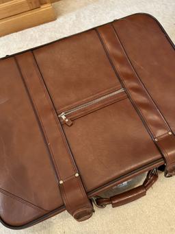 Large Brown Carry Luggage Piece