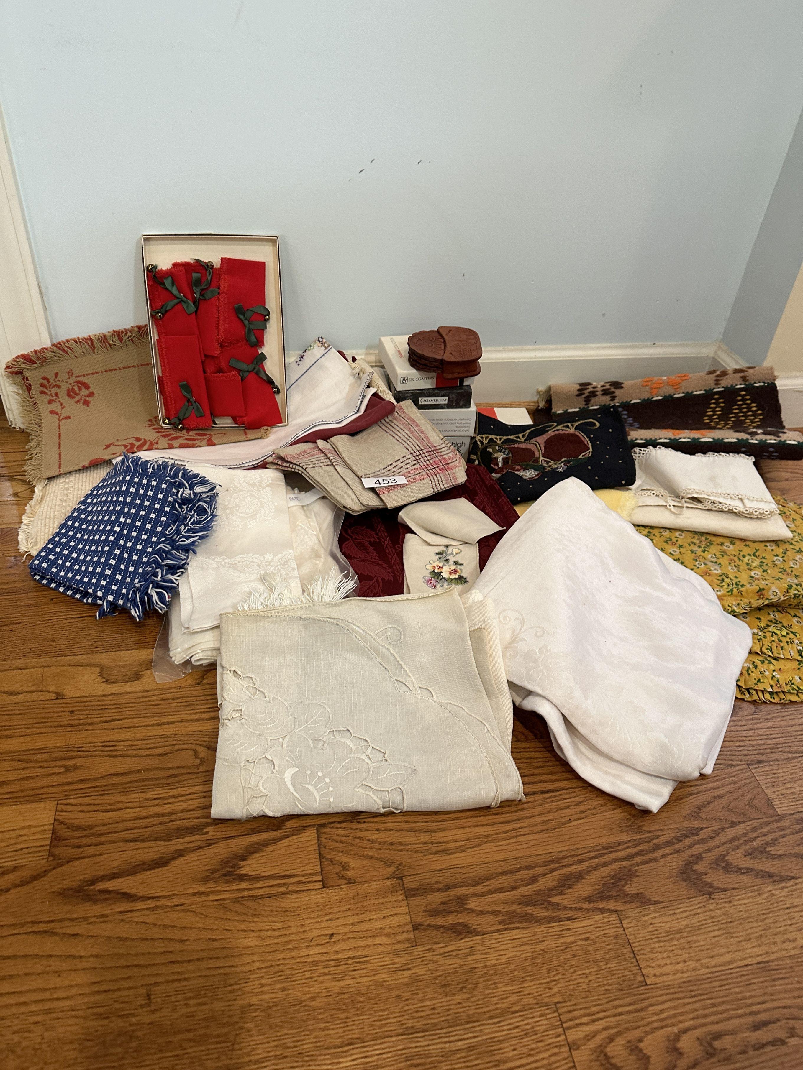 Box Lot/Linens, Place Mats, Coasters