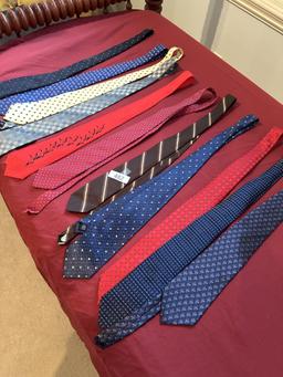 Box Lot/Men's Neck Ties