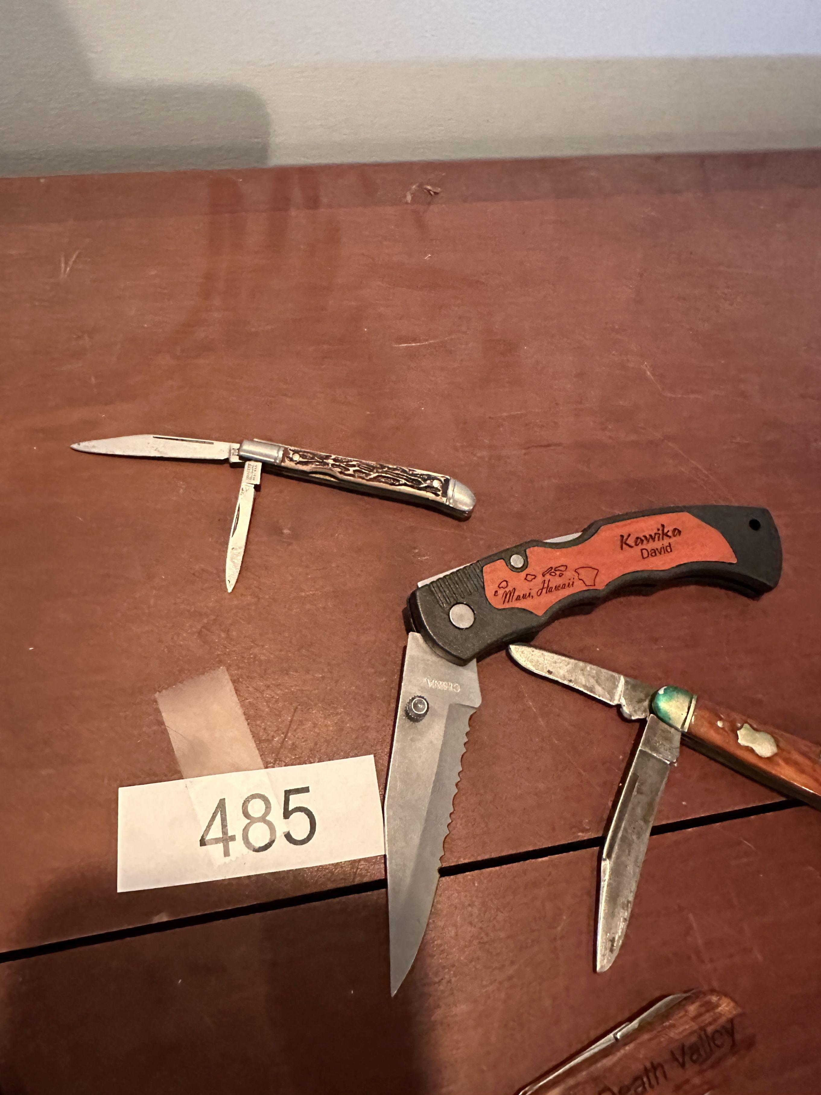 Box Lot/Knives (Colonial Prov, Tiny Scout, ETC)