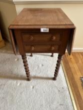 Vintage Drop Leaf Spiral Leg End Table (Cherry Wood?)(Local Pick Up Only)