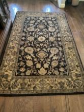 Nice Hand Tufted Made In India 100% Wool 5ft X 7ft 9in Area Rug (Local Pick Up Only)