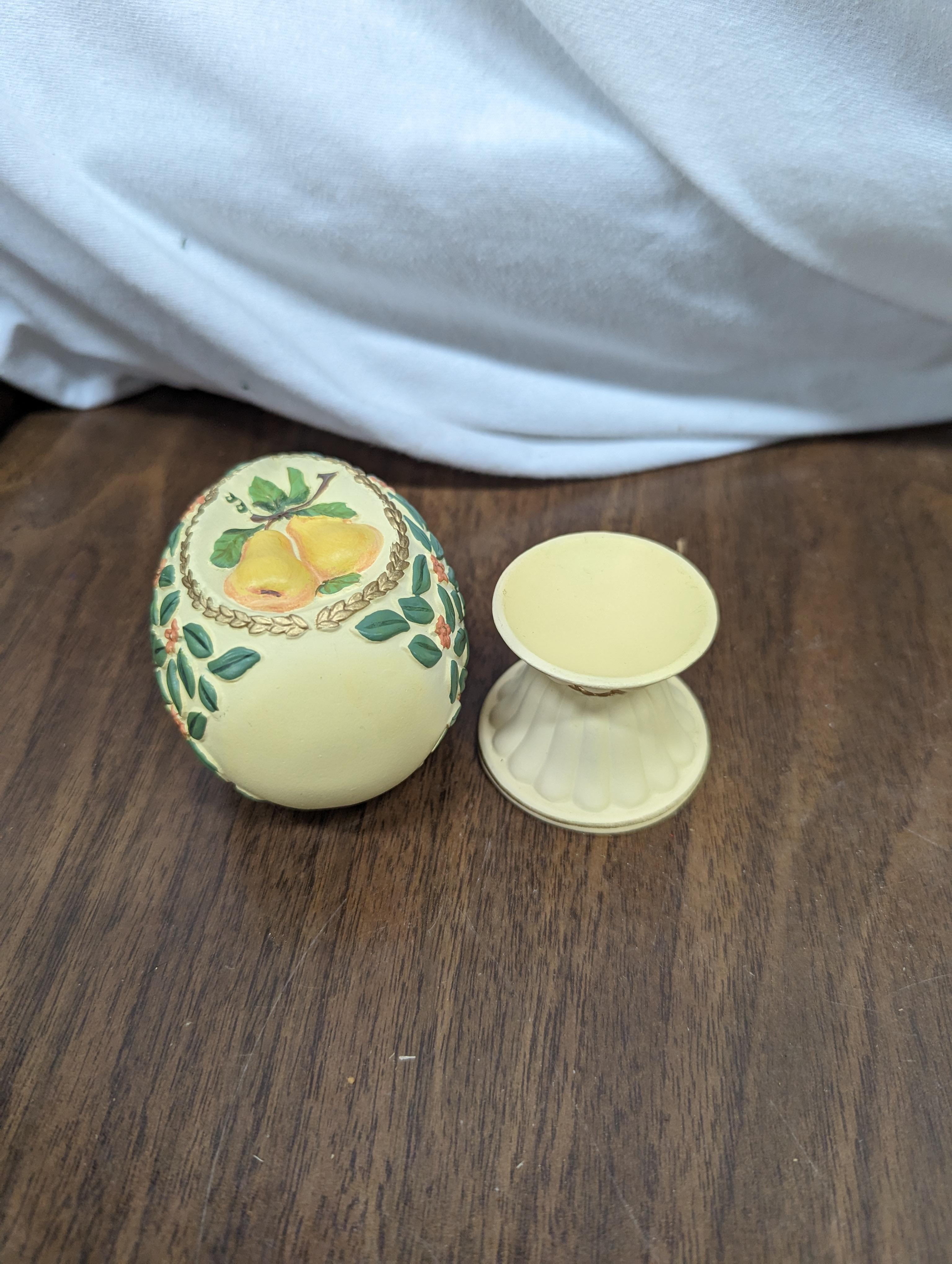 Lace Fabric, Ceramic Egg