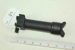 New AR-15 Forward Grip w/Spring Loaded Rifle Bipod