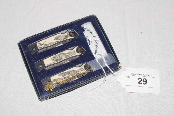 Smith & Wesson 3-Knife Set.  New!