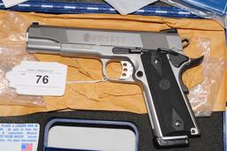 Smith & Wesson "SW1911" .45 Auto. Pistol w/2 Magazines