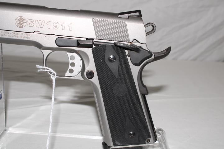 Smith & Wesson "SW1911" .45 Auto. Pistol w/2 Magazines