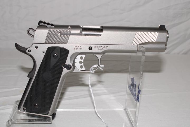 Smith & Wesson "SW1911" .45 Auto. Pistol w/2 Magazines