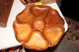 Large Lot of Wooden Bowls and Lazy Susie