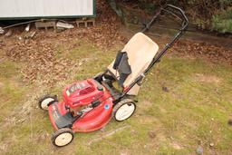 Toro 6.5 HP Push Mower - Self-Propelled w/Bagger