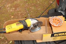 DeWalt 4-1/2" Angle Grinder