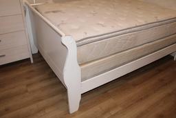 Full Size Sleigh Style White Bed