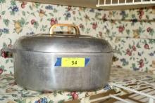 Heavy Aluminum "Magnalite" Dutch Oven