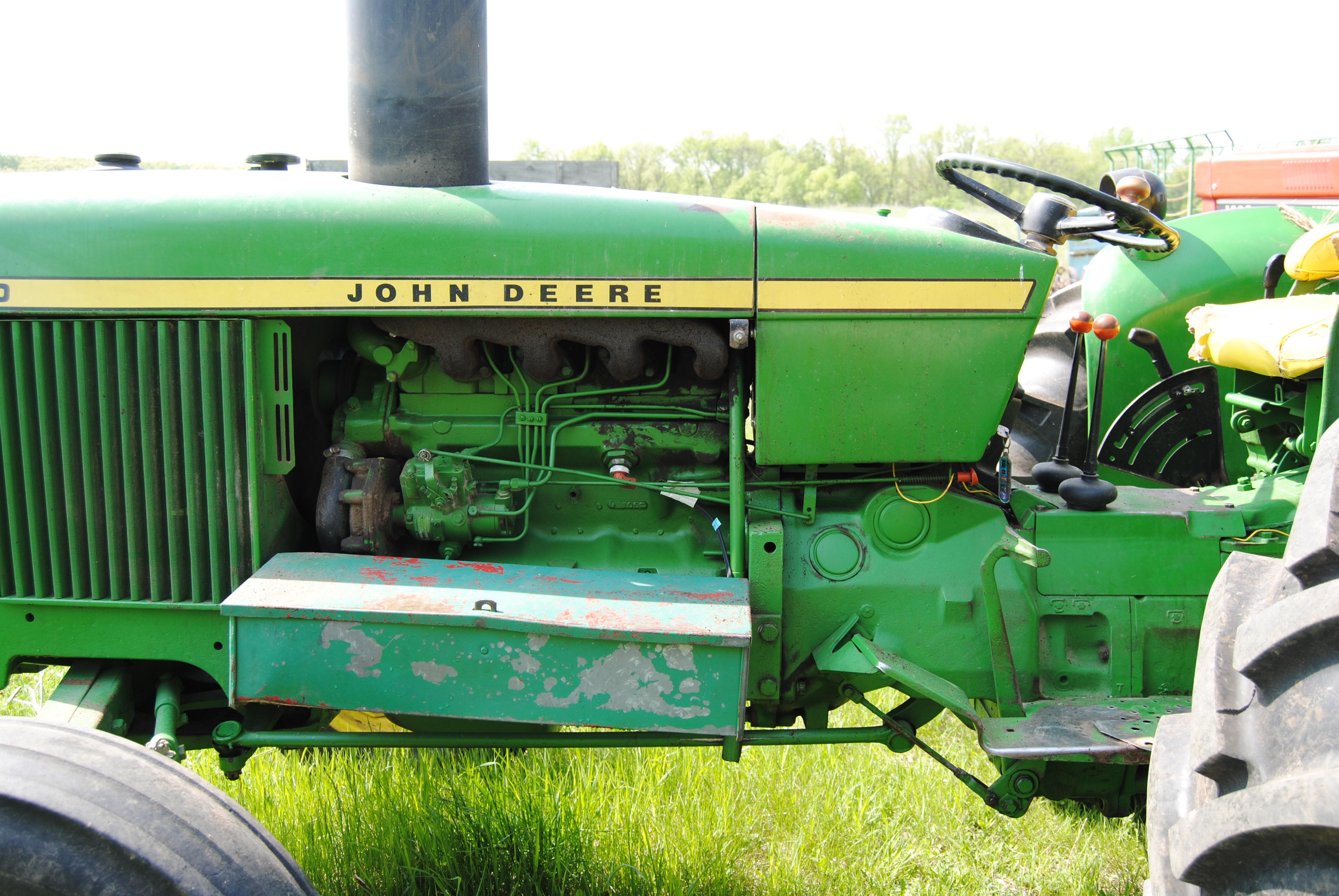 John Deere 2630 Tractor