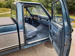 1986 Ford 150 Lariat Short Bed