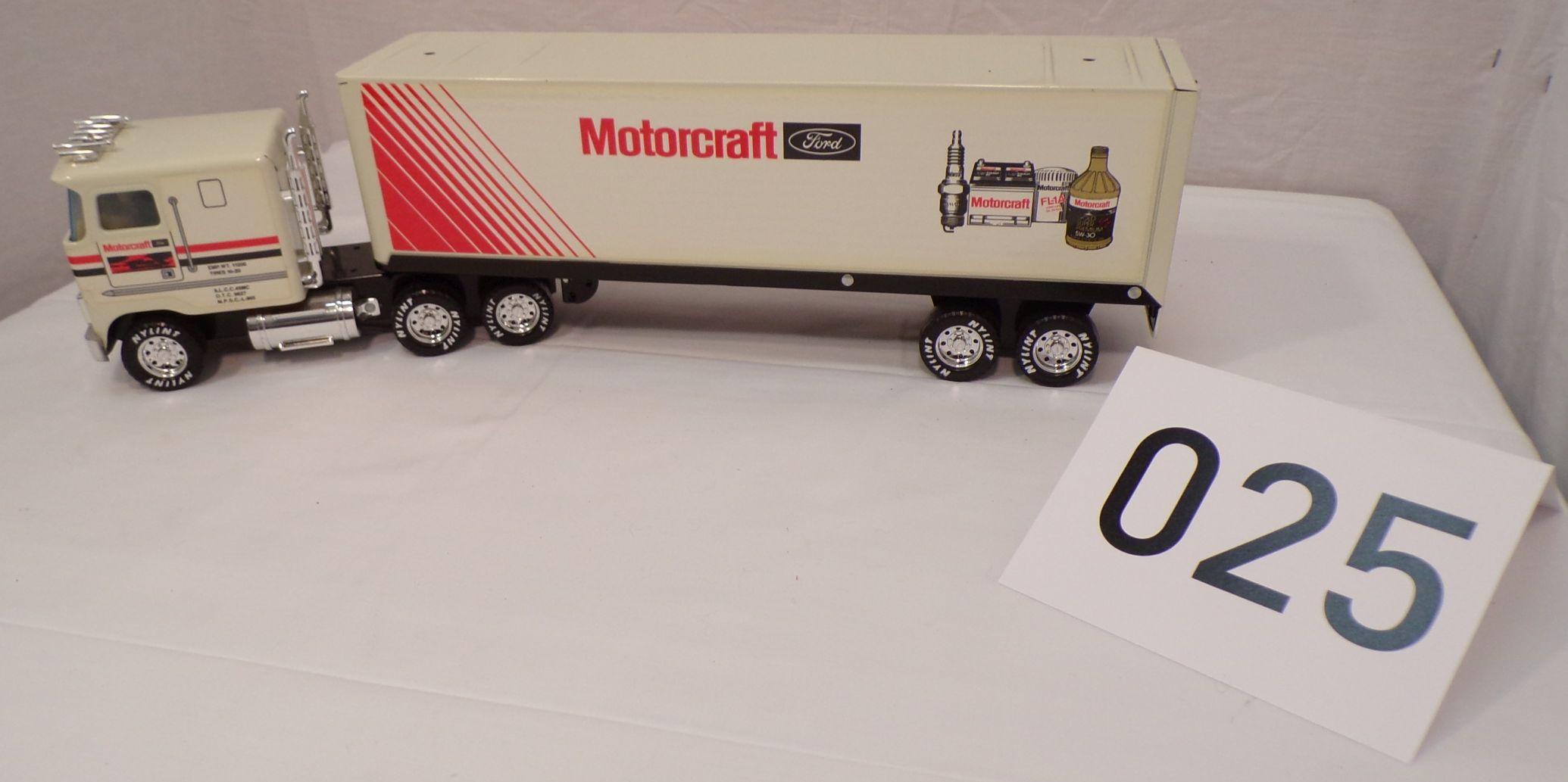 Nylint MotoCraft Tractor Trailer