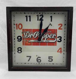Dr. Pepper 10-2-4 Selected Devices Wooden Clock