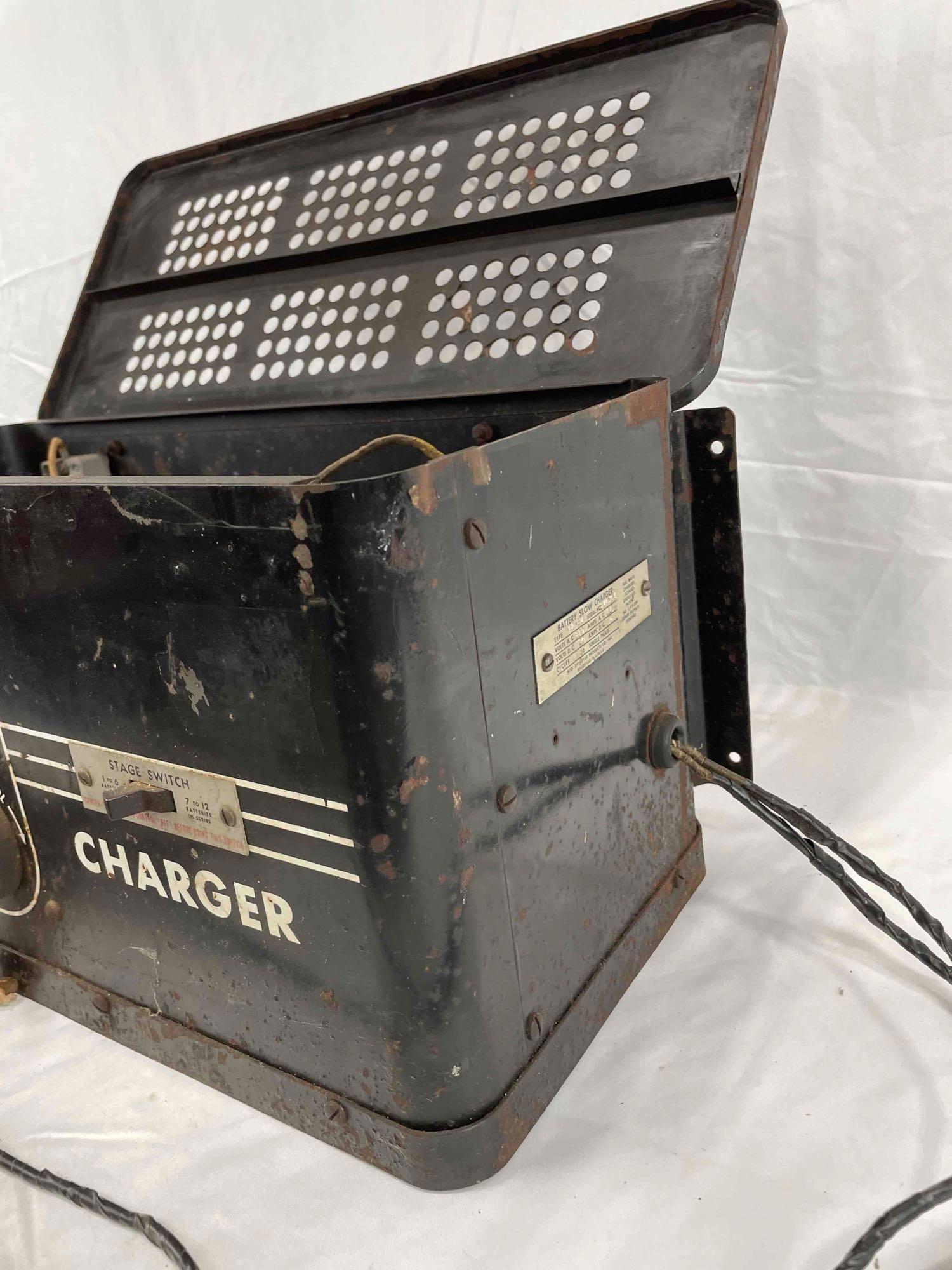 1950's Ford Battery Charger