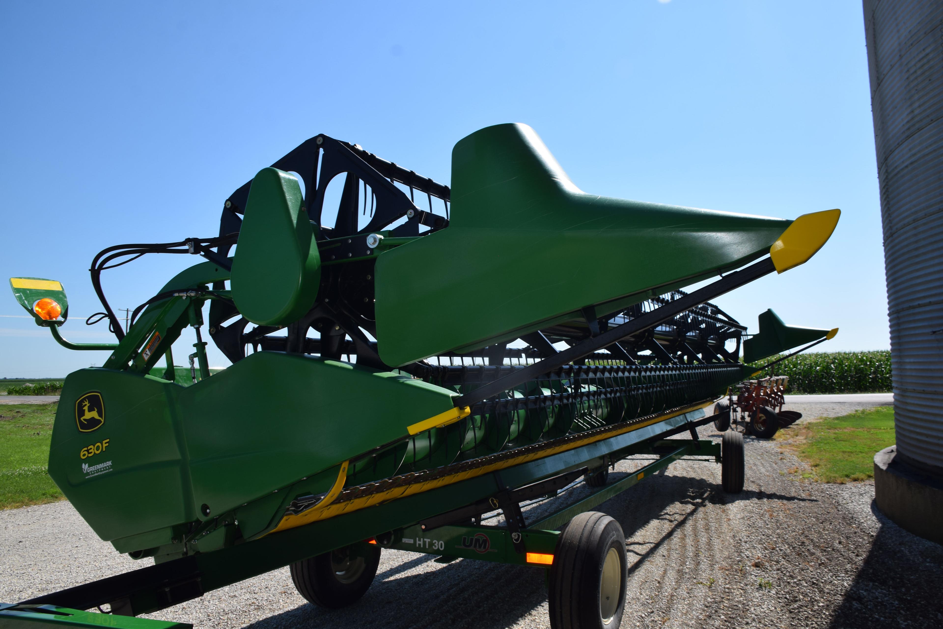 JD 630F Grain Platform