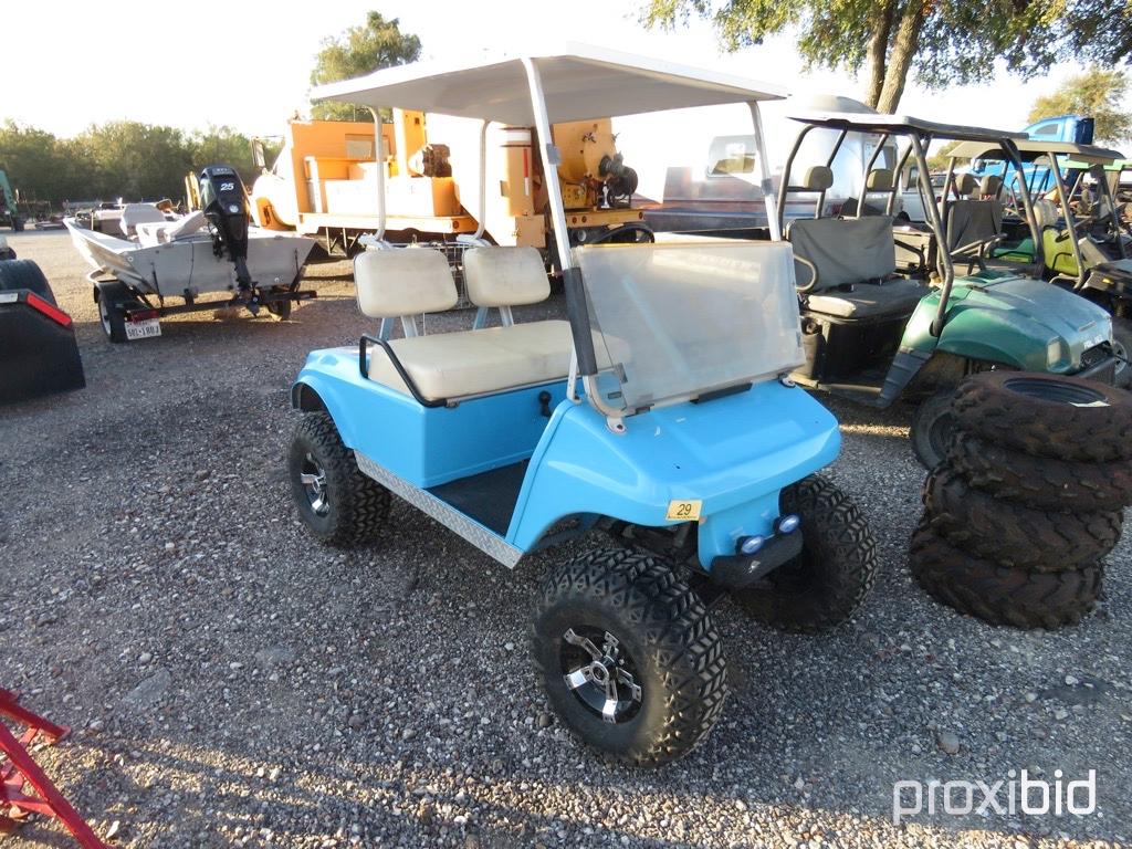 CLUB CAR GOLF CART SERIAL # A9134257192  W/ 2 CHARGERS