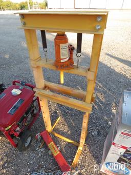 HYDRAULIC PRESS