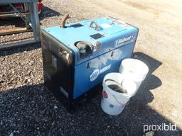 MILLER BOBCAT PORTABLE WELDER (SHOWING APPX 349 HOURS)