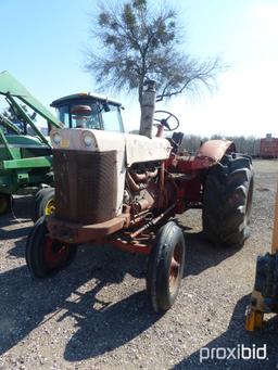 CASE 930 TRACTOR SERIAL # 8218803