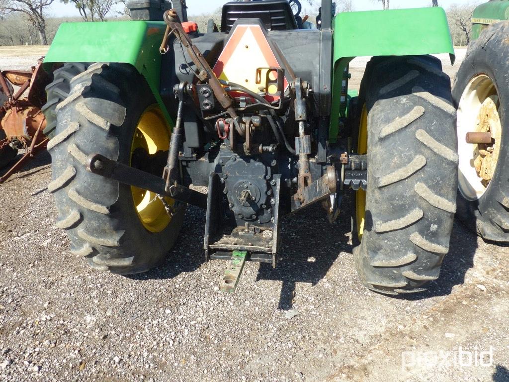 JD 5105 TRACTOR W/ JD 512 LOADER (SHOWING APPX 3,349 HOURS) (SERIAL # PY5103U006719)