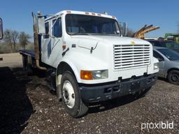 2002 IH 4700 TRUCK W/ DT466E SHOWING APPX 81,215 MILES (VIN # 1HTSCAAL22H405895) (TITLE ON HAND AND