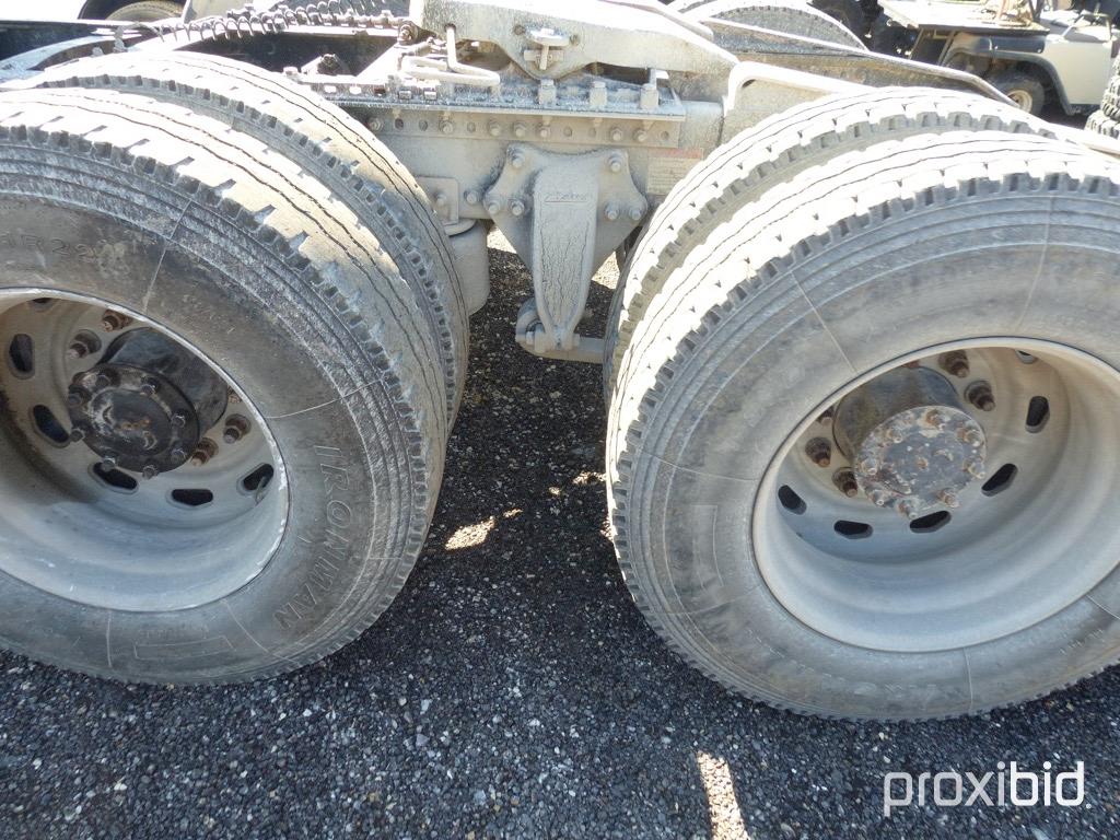 2006 FREIGHTLINER CENTURY CLASS TRUCK (SHOWING APPX 864,023 MILES) (VIN # 1FUJBBCK86LU40944) (TITLE