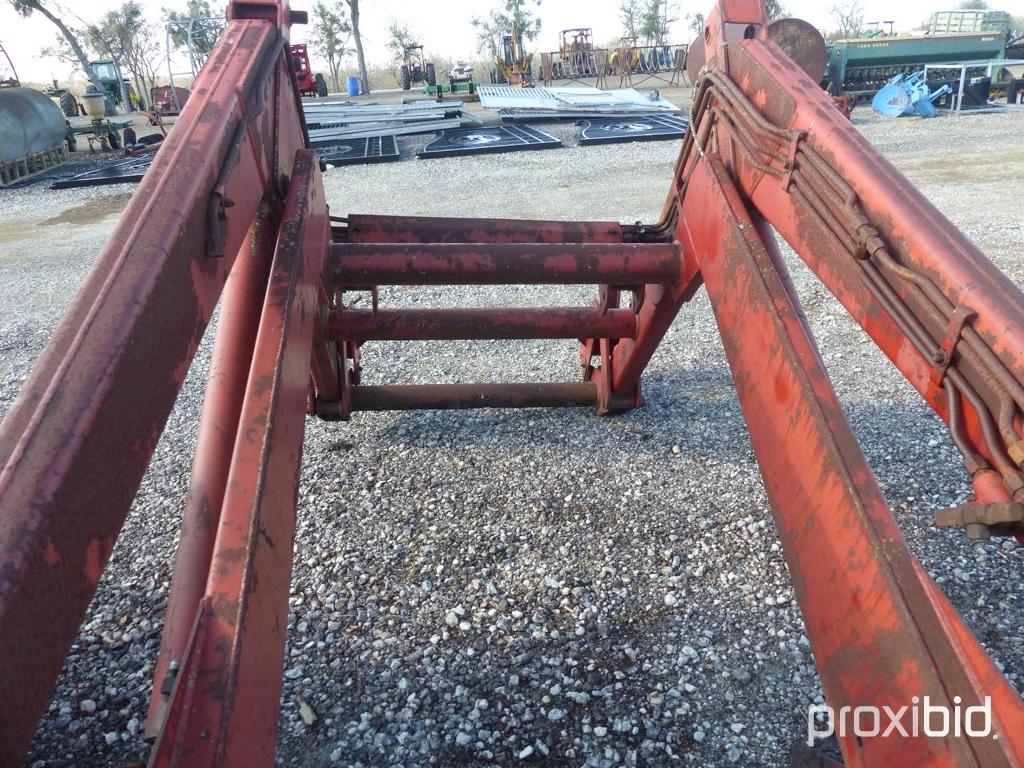 CASE IH 710 LOADER