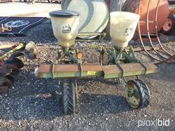 JD 2 ROW PLANTER