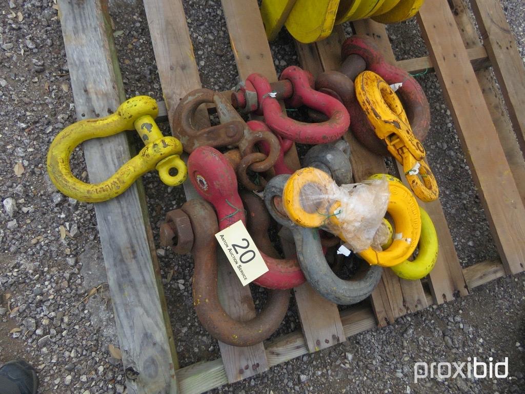 CLEVIS