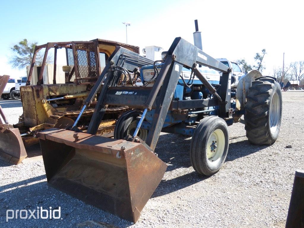 FORD 5000 TRACTOR W/ LOADER (SHOWING APPX 2,152 HOURS,UP TO BUYER TO DO THEIR DUE DILLIGENCE TO CONF