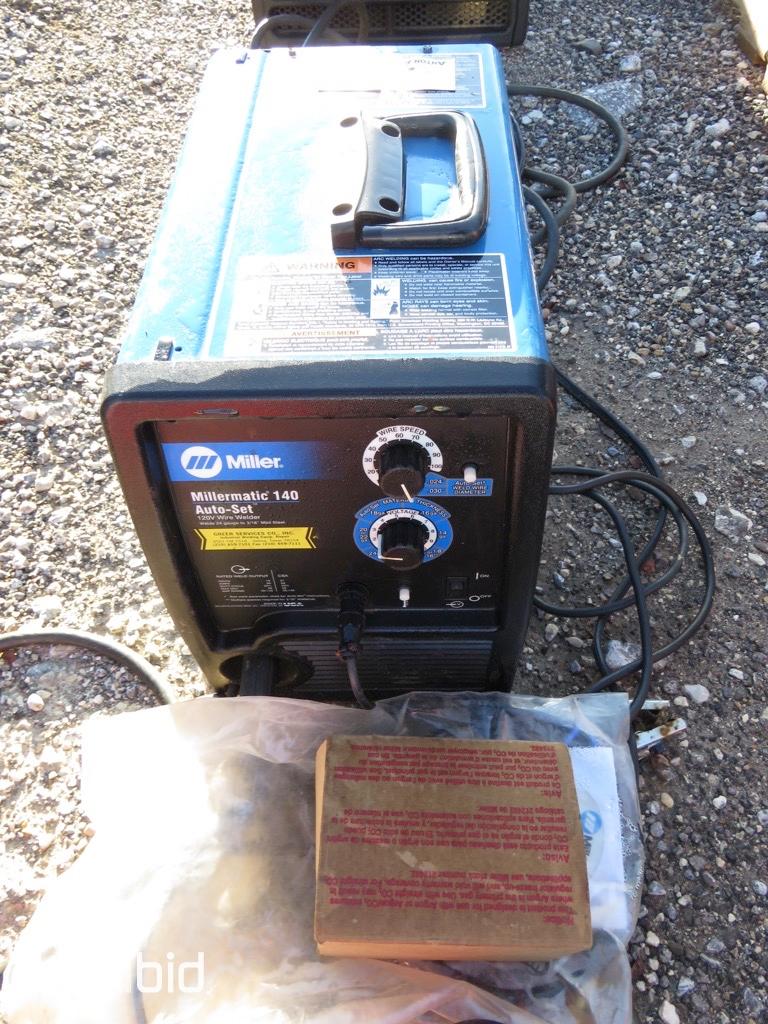 MILLER 140 MIG WELDER