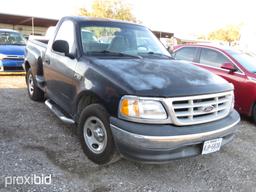 1999 FORD F150 XL STEPSIDE PICKUP (SHOWING APPX 208,589 MILES, UP TO BUYER TO DO THEIR DUE DILLIGENC