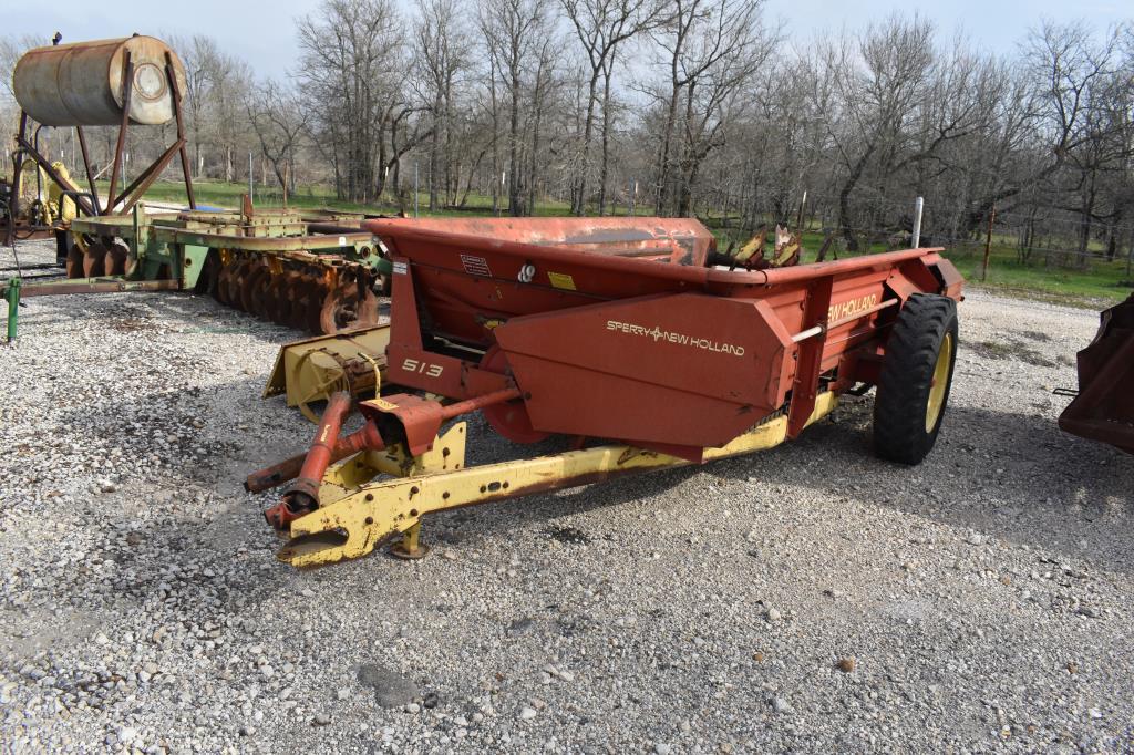 NH 513 MANURE SPREADER