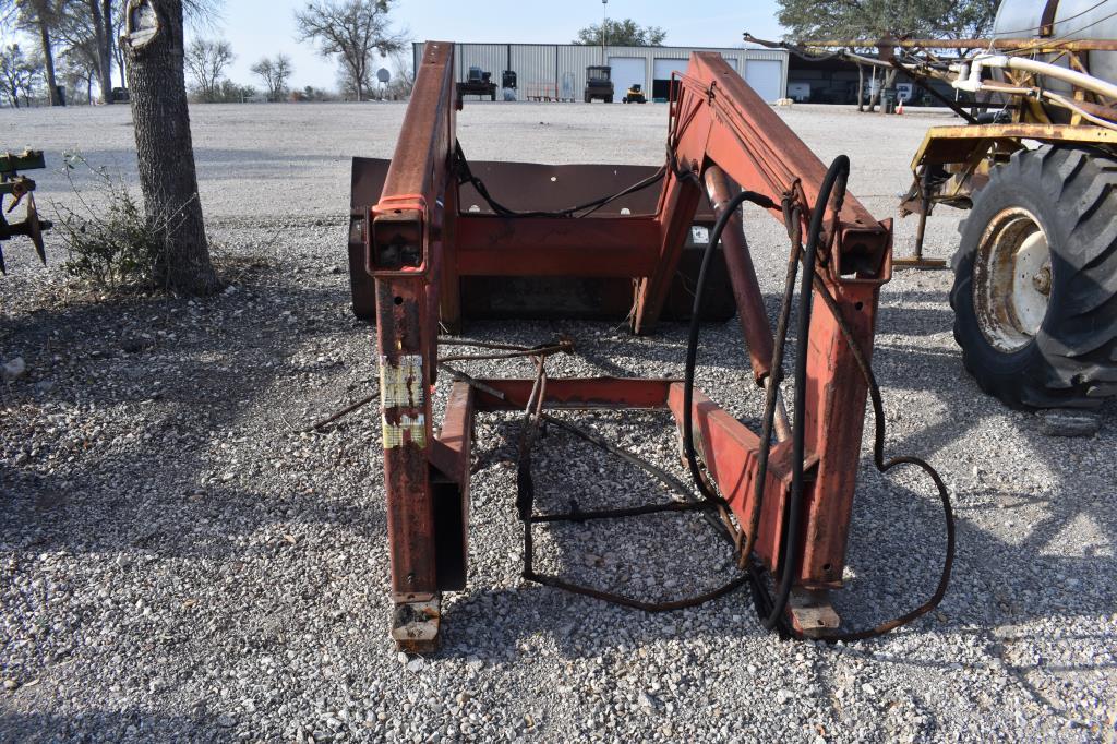 IH 2350 MOUNT-O-MATIC LOADER