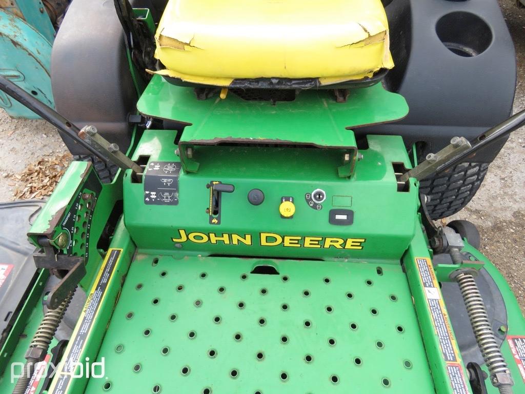 JD 717A Z TRAK ZERO TURN (SERIAL # TC717AX032607)