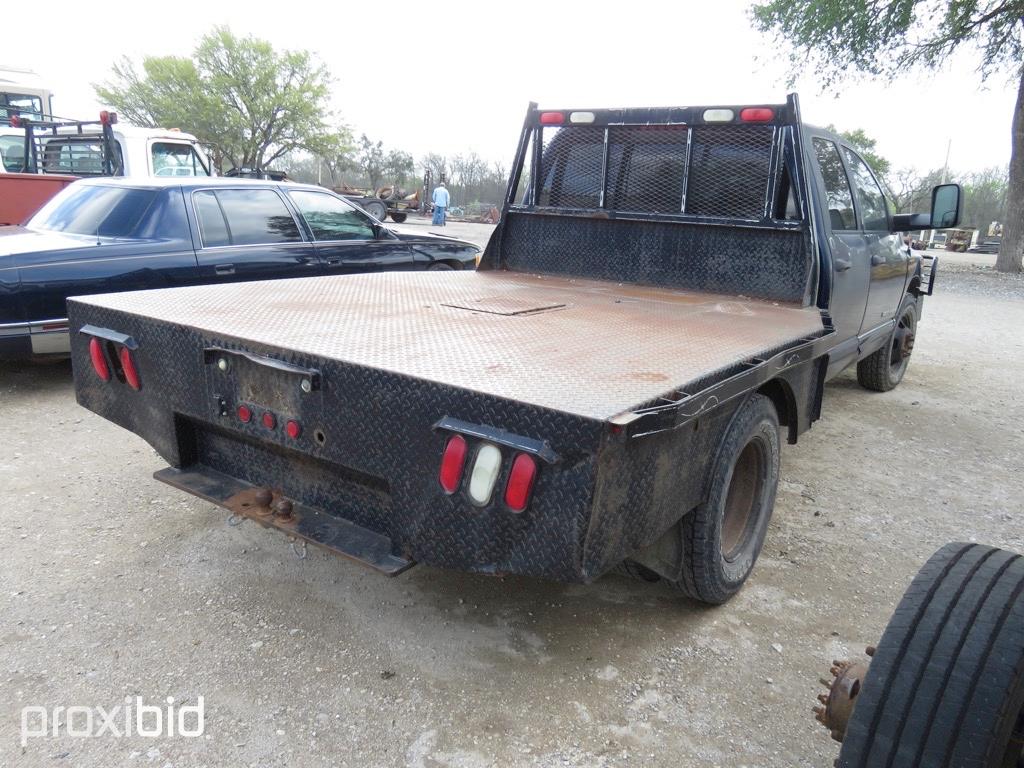 2004 DODGE 3500 PICKUP W/ FLAT BED (VIN # 3D7MA48C84G226332) (SHOWING APPX 443,308 MILES, UP TO BUYE