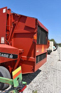 CASE IH 8465 ROUND BALER W/ MONITOR