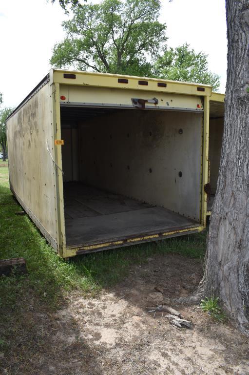 22' ENCLOSED TRUCK BED W/ ROLL UP DOOR