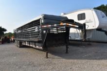 2018 DELCO 32' X 6'8" CATTLE TRAILER W/ RUBBER FLOOR (VIN # 5WWGB3238J60057