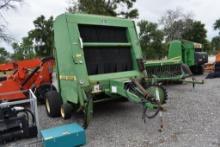 JD 566 ROUND BALER W/ MONITOR